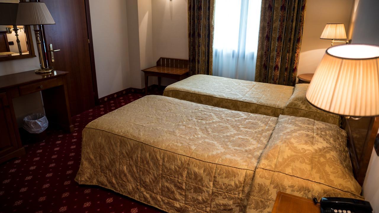 Albergo Ristorante Da Domenico モンテ・サン・サヴィーノ エクステリア 写真